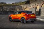 Toyota C-HR Hybrid Orange Edition 2019 года (UK)